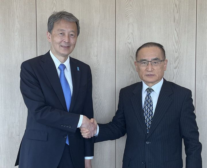 위성락 대통령실 국가안보실장(오른쪽)이 4일 오카노 마사타카 일본 국가안전보장국장과 면담했다. [사진=대통령실 제공] *재판매 및 DB 금지