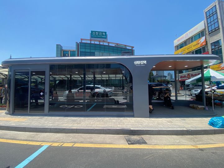 [대전=뉴시스]대전 신탄진역 스마트 승강장. 2025. 07. 05 photo@newsis.com *재판매 및 DB 금지