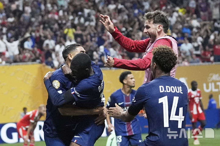 [애틀란타=AP/뉴시스] 프랑스 프로축구 리그앙 파리 생제르맹(PSG)의 우스만 뎀벨레. 2025.07.05.