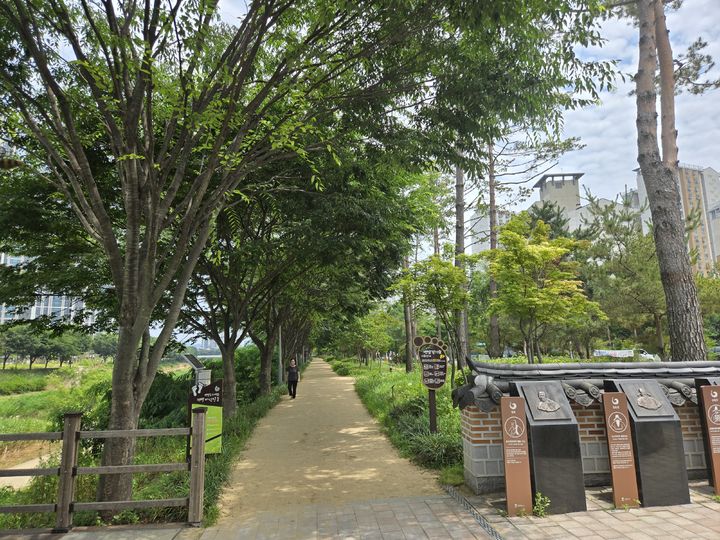 [수원=뉴시스] 평택 바람길숲. (사진=경기도 제공) 2025.07.06. photo@newsis.com *재판매 및 DB 금지