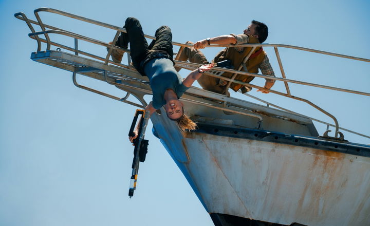 1등 '쥬라기 월드:새로운 시작' 주말에만 80만명↑