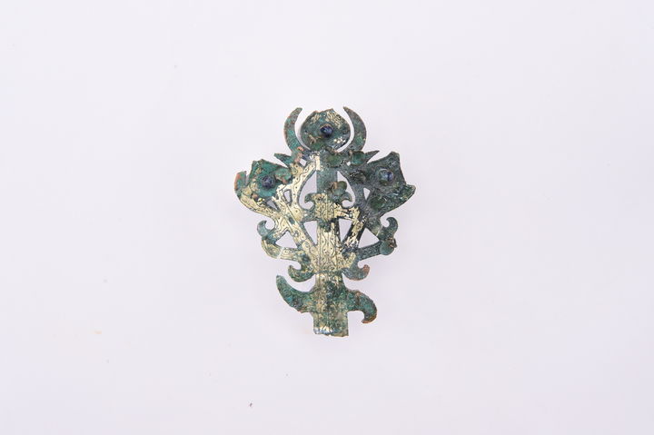 [서울=뉴시스]  내동리 쌍무덤 출토 금동관 세움 장식 (사진=국가유산청 제공) 202507.07. photo@newsis.com *재판매 및 DB 금지