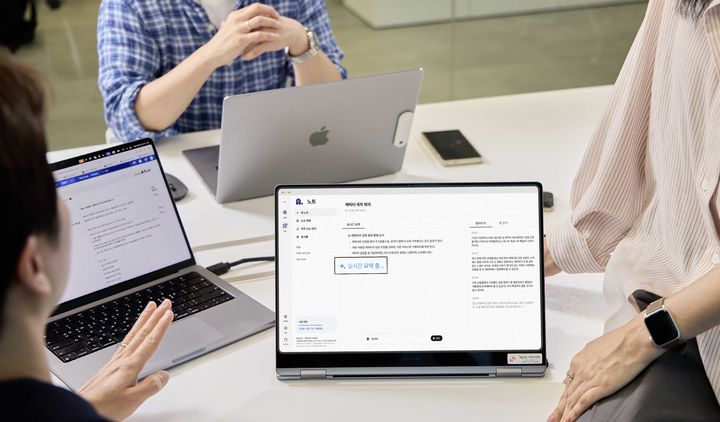 [서울=뉴시스] SK텔레콤이 인공지능(AI) 서비스 ‘에이닷(A.)’에 베타 버전으로 탑재한 노트 서비스가 출시 일주일 만에 누적 사용자 30만명을 돌파했다. (사진=SKT 제공) *재판매 및 DB 금지
