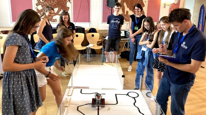 [대구=뉴시스] 수성미래교육재단은 수성구-독일 카를스루에 로보틱스컵 대회를 개최한다. (사진 = 대구시 수성구 제공) 2025.07.07. photo@newsis.com *재판매 및 DB 금지