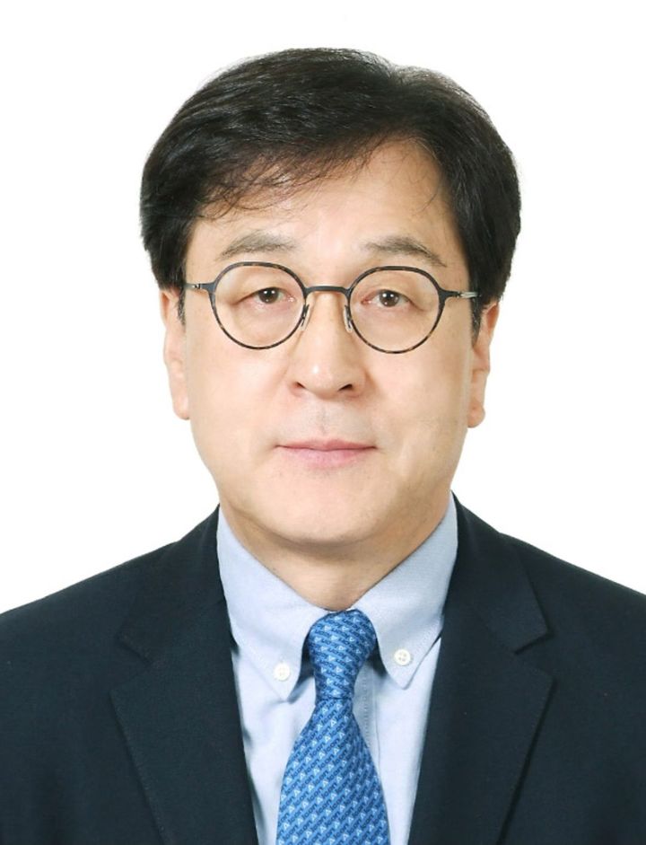 [춘천=뉴시스] 7일 강원특별자치도(도지사 김진태)는 이날 제19대 경제부지사로 김광래 강원도립대 총장(사진)을 내정하고, 오는 14일 자로 임명할 예정이다 고 밝혔다. 강원특별자치도 제공 *재판매 및 DB 금지