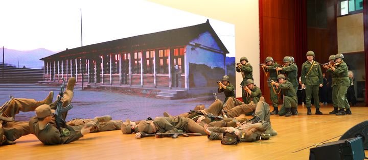 무대에서 재연한 충주 동락전투 *재판매 및 DB 금지