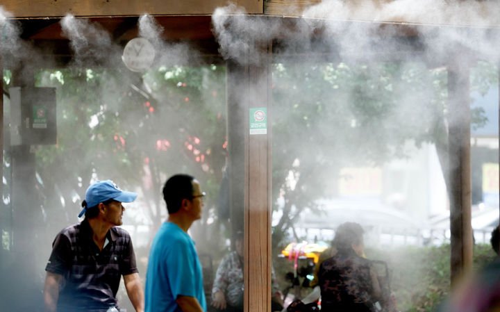 충북, 구름 많고 불볕더위 계속…낮 최고 36도