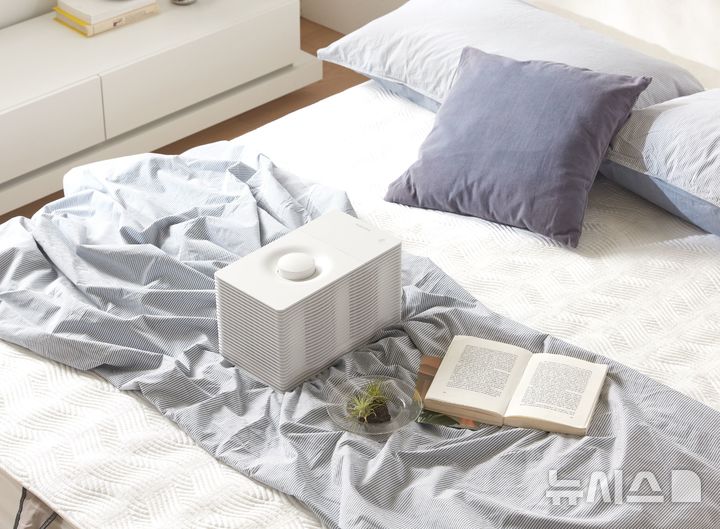 [서울=뉴시스] '나비엔 숙면매트 사계절 Air' 제품 이미지. (사진= 경동나비엔 제공)