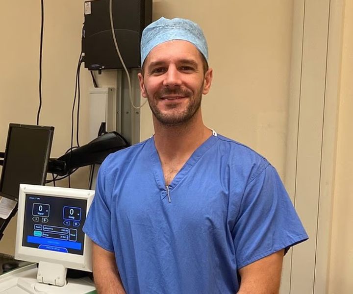 [서울=뉴시스] 영국에서 아동 음란물 제작·소지 혐의를 받는 폴 스터치(41)가 징역 6개월 형을 선고받았다. (사진=데일리메일 캡처) 2025.07.08 *재판매 및 DB 금지