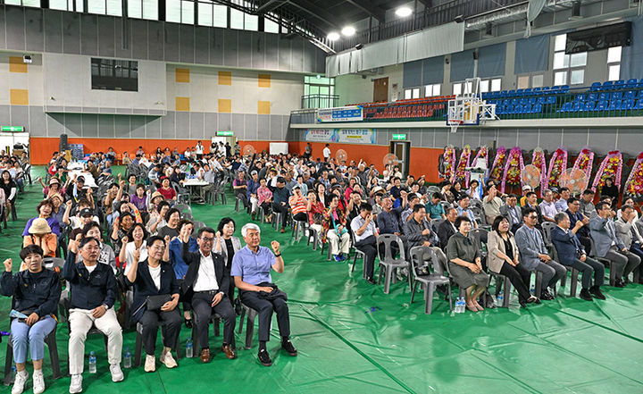 8일 정선군농민문화체육센터에서 ‘제3회 정선군농업인단체 통합 한마음대회’가 성황리에 개최되고 있다.(사진=정선군 제공) *재판매 및 DB 금지