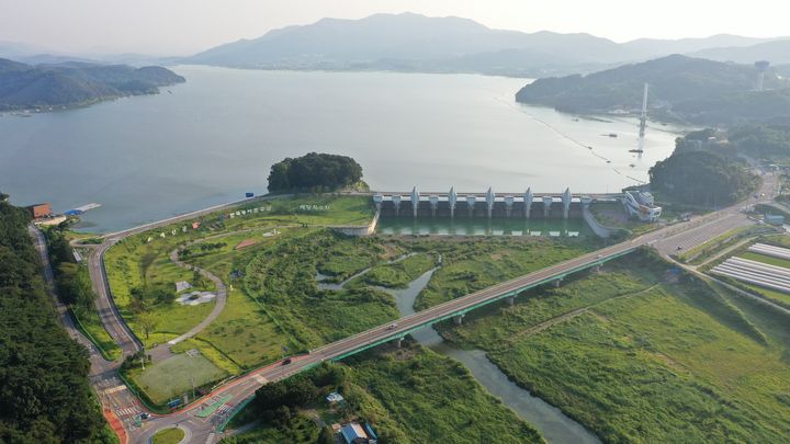 "안 보여요"…예당저수지서 20대 낚시객 물에 빠져 사망