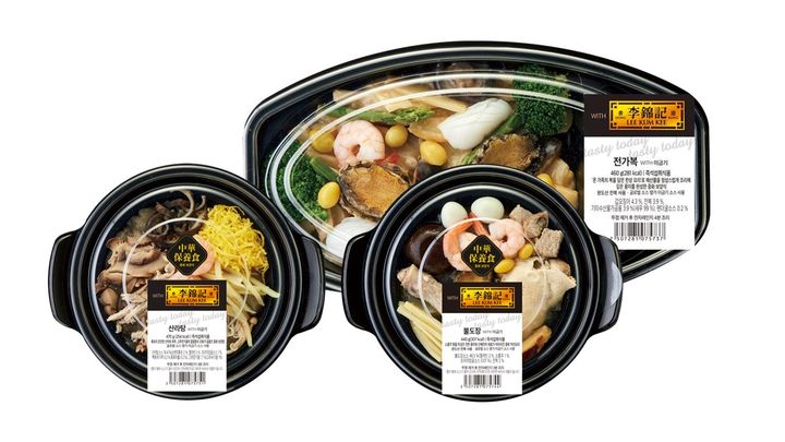 [서울=뉴시스]이마트가 초복을 맞이해 불도장·전가복·산라탕 등 고급 중화 보양요리를 새롭게 선보인다고 10일 밝혔다. (사진=이마트 제공) *재판매 및 DB 금지
