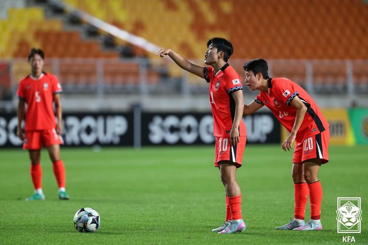 [서울=뉴시스]여자축구, 중국과 동아시안컵 첫 경기서 2-2 무승부. (사진=대한축구협회 제공)