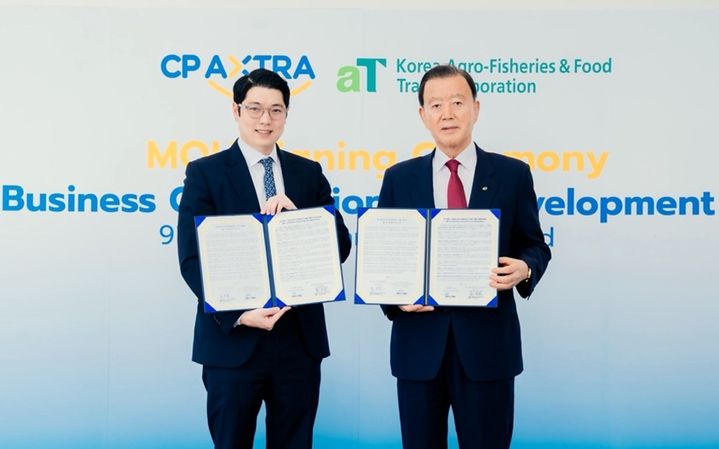 한국농수산식품유통공사(aT)가 태국 최대 민간기업인 CP그룹의 유통 계열사 CP AXTRA와 전략적 업무협약을 맺고, K-푸드의 동남아시아 시장 확대에 나선다고 10일 밝혔다. (사진 = aT 제공) 2025.07.10 *재판매 및 DB 금지