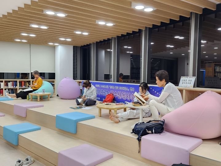 [대구=뉴시스] 대구 구수산도서관 음악이 흐르는 독서 쉼터. (사진=행복북구문화재단 제공) 2025.07.10. photo@newsis.com *재판매 및 DB 금지