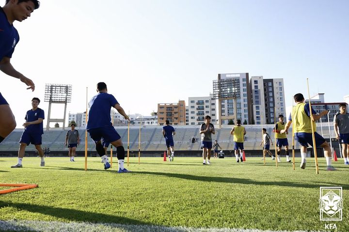 [서울=뉴시스] 훈련 중인 한국 남자 축구 대표팀. (사진=대한축구협회 제공) *재판매 및 DB 금지