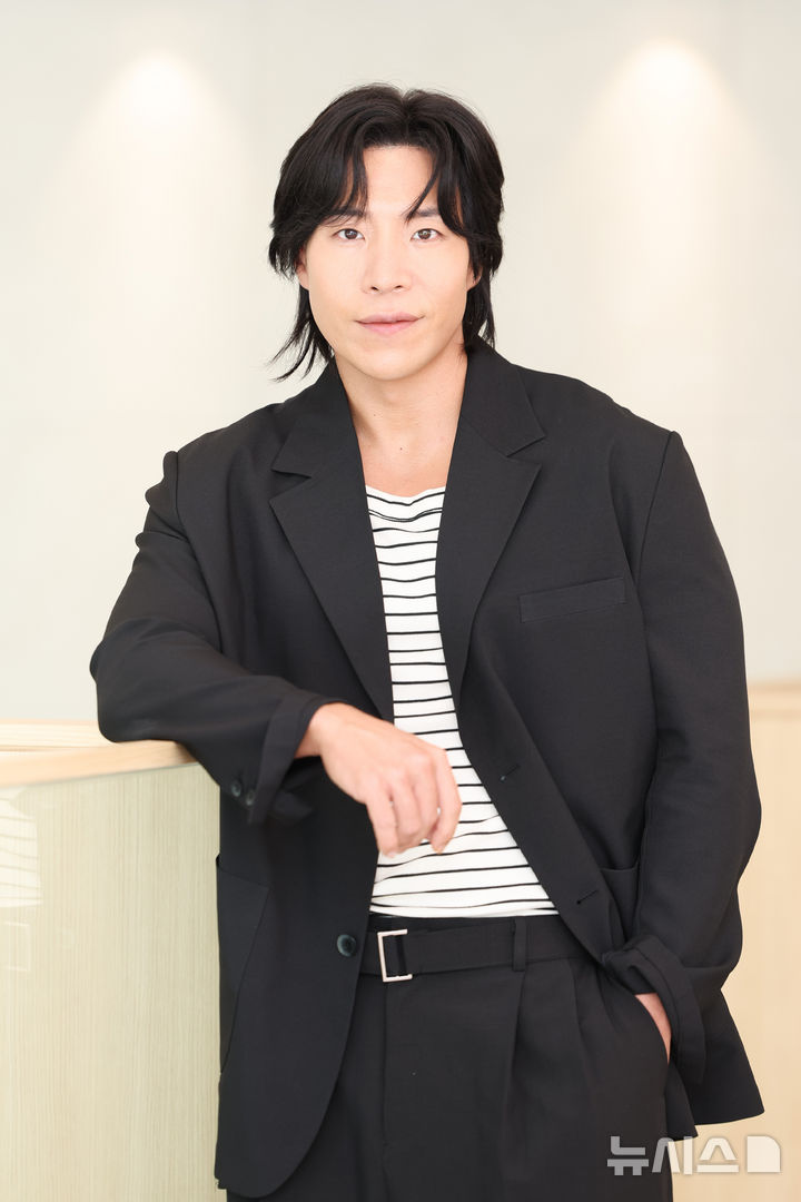 associate_pic