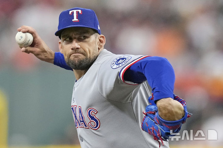 [휴스턴=AP/뉴시스] 메이저리그(MLB) 텍사스 레인저스의 네이선 이볼디. 2025.07.14