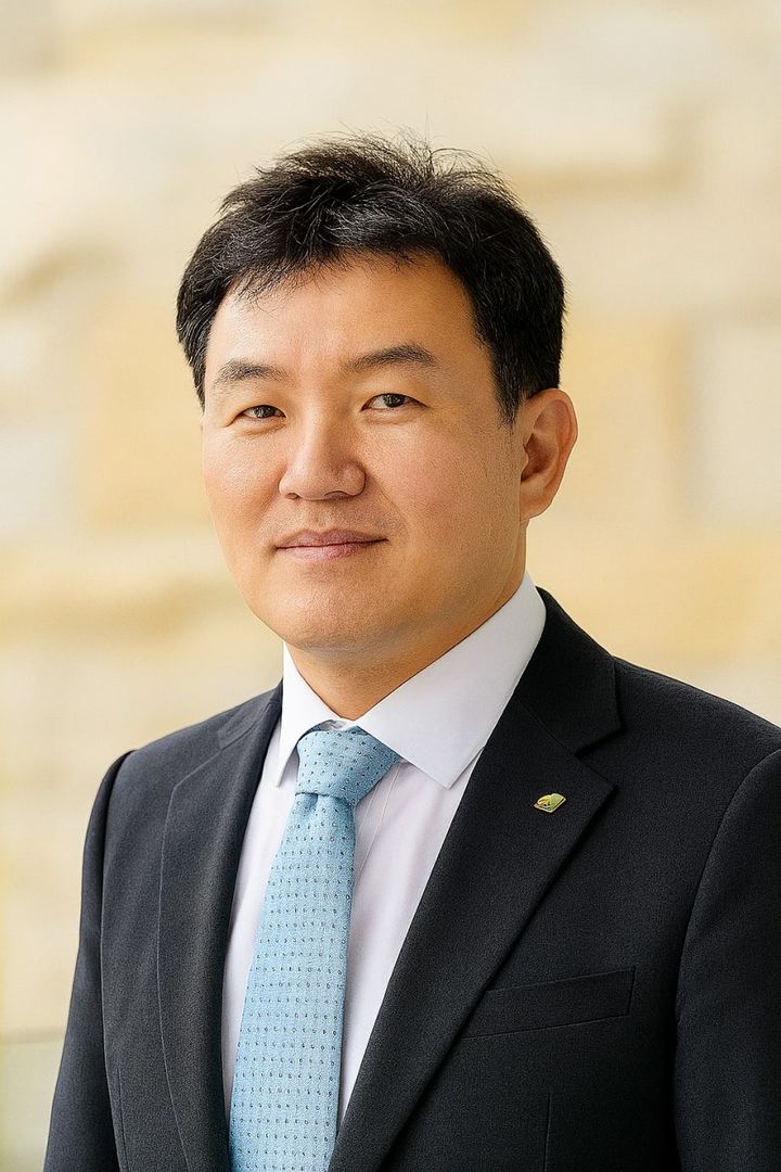 [서울=뉴시스] 김지훈 제너시스BBQ 신임 대표이사.(사진=제너시스BBQ그룹 제공) *재판매 및 DB 금지