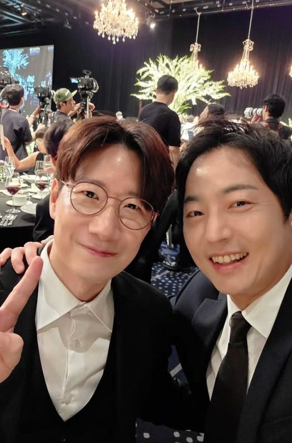 [서울=뉴시스] 조우종, 이성배. (사진=이성배 인스타그램 캡처) 2025.07.14. photo@newsis.com  *재판매 및 DB 금지