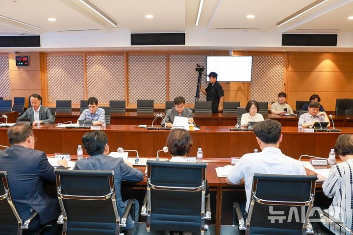 [군포=뉴시스] 군포시는 최근 민선 8기 공약사항 추진 보고회를 열고, 주요 사업에 대해 점검했다.(사진=군포시 제공). 2025.07.14. photo@newsis.com *재판매 및 DB 금지