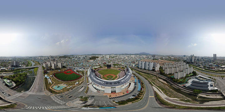 [광주=뉴시스] 광주-기아챔피언스필드와 도심. (사진=광주시청 제공). photo2newsis.com *재판매 및 DB 금지