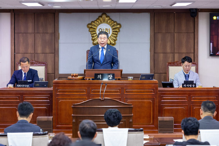 [순천=뉴시스] 15일 순천시의회 본회의장에서 임시회가 열리고 있다. (사진=순천시의회 제공) 2025.07.15. photo@newsis.com *재판매 및 DB 금지