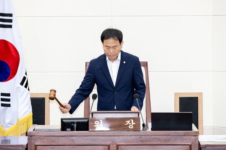 [구미=뉴시스] 임시회 개회 선언하는 박교상 의장. (사진=구미시의회 제공) 2025.07.16 photo@newsis.com *재판매 및 DB 금지