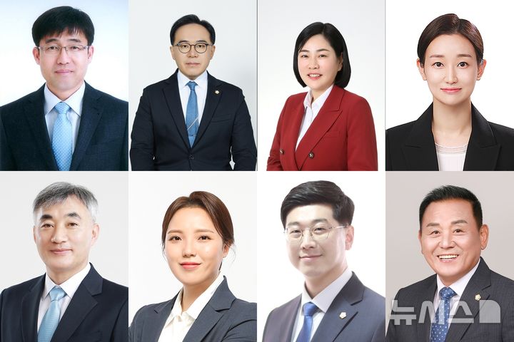 [전주=뉴시스] 윤난슬 기자 = 박형배(첫번째 줄 왼쪽부터)·이국·천서영·장재희, 두번째 줄 왼쪽부터 김학송·최서연·김동헌·양영환 전주시의원. (사진=전주시의회 제공) 2025.07.16. photo@newsis.com