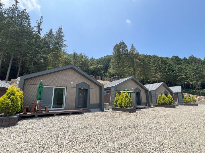 [고성=뉴시스] 갈모봉자연휴양림 내 숲속의집. (사진=뉴시스 DB). photo@newsis.com&nbsp; *재판매 및 DB 금지