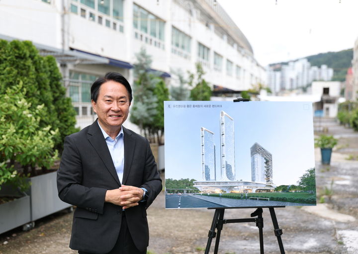 [서울=뉴시스]뉴시스와 인터뷰하는 이성헌 서대문구청장. 2025.07.15. (자료=서대문구 제공) *재판매 및 DB 금지