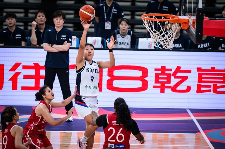 [서울=뉴시스] 여자농구 국가대표팀의 박지현. (사진=FIBA 제공) *재판매 및 DB 금지