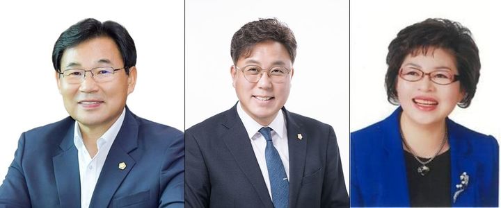 [논산=뉴시스]논산시의회 조용훈 의장과 김종욱 운영위원장, 민병춘 행정자치위원장. 2025. 07. 17 photo@newsis.com *재판매 및 DB 금지