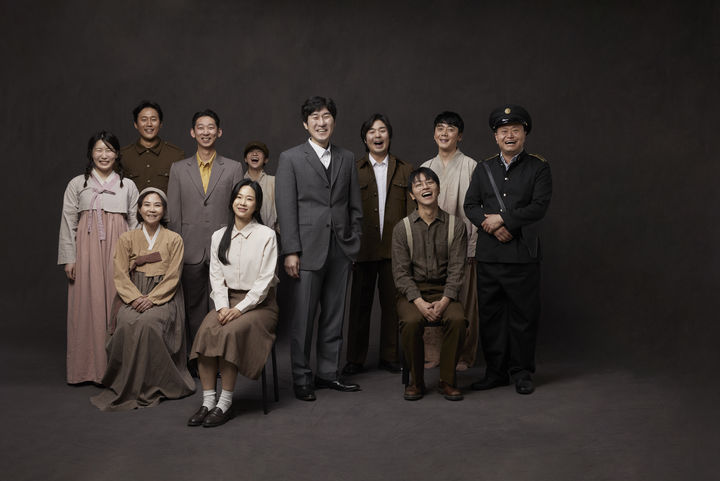 연극 '국어의 시간' 출연진. (사진=극단 백수광부 제공) *재판매 및 DB 금지
