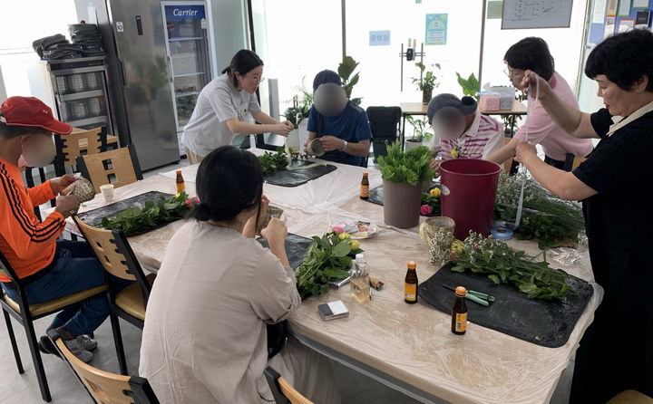 [광주=뉴시스] 광주시사회서비스원 안심돌봄센터 보건복지부 주관 '2025년 청년사회서비스사업단' 선정. (사진=광주시사회서비스원 제공). photo@newsis.com *재판매 및 DB 금지