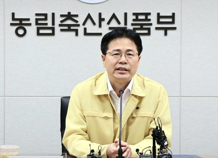 [세종=뉴시스] 강종민 기자 = 강형석 농림축산식품부 차관이 정부세종청사에서 발언하고 있다. (사진=농식품부 제공) 2025.07.17. photo@newsis.com *재판매 및 DB 금지