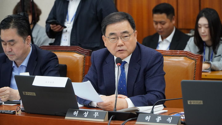 [창원=뉴시스] 강경국 기자 = 더불어민주당 허성무 국회의원. (사진=허성무 의원실 제공). 2025.07.18. photo@newsis.com *재판매 및 DB 금지