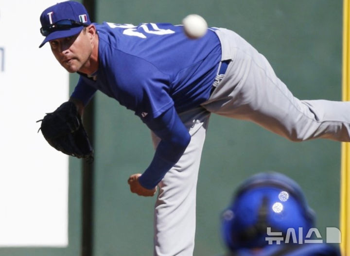 [캘리포니아=AP통신/뉴시스]살해 혐의로 유죄 받은 대니얼 셰라피니(51) 사진은 대니얼 셰라피니가 투구하는 모습2025.07.18