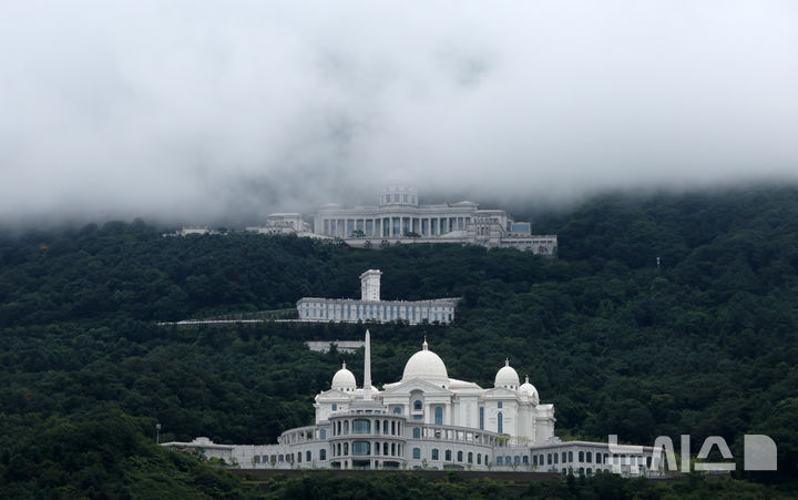 합수본, '정교유착 의혹' 통일교 천승전 압수수색