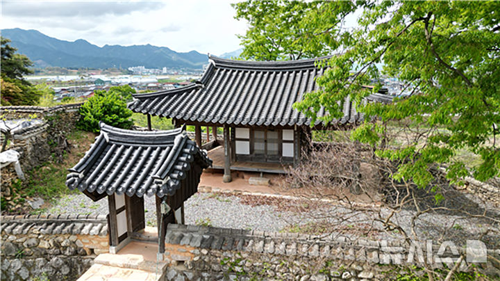[곡성=뉴시스] 전남 곡성군 영수정 자연유산 지정. (사진=곡성군청 제공) 2025.07.18. photo@newsis.com *재판매 및 DB 금지