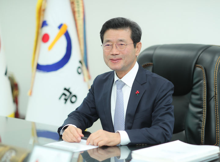 [광양=뉴시스] 정인화 광양시장. photo@newsis.com *재판매 및 DB 금지