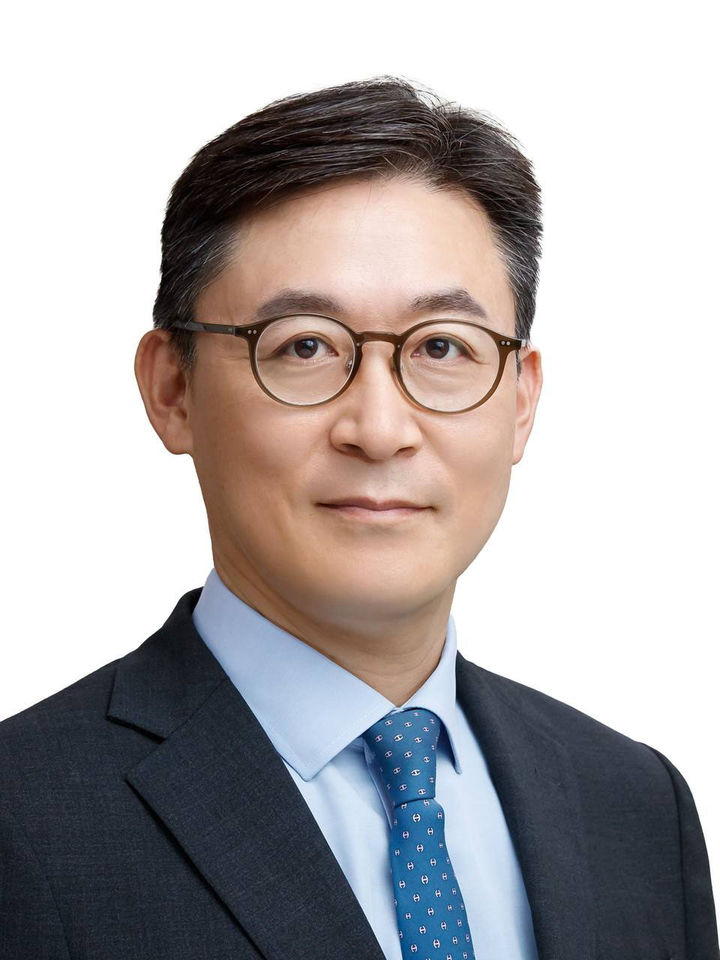권대영 금융위 부위원장 임명: 위기 대응 능력 겸비한 금융 전문가의 탄생