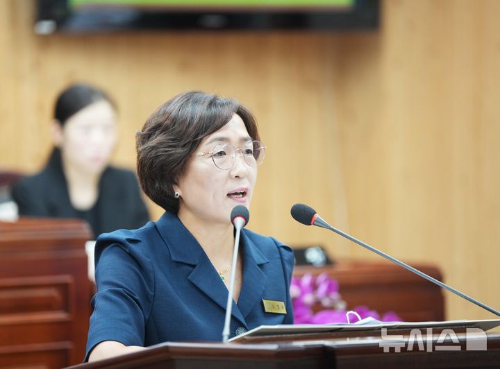 [강진=뉴시스]강진군의회 유경숙 의원