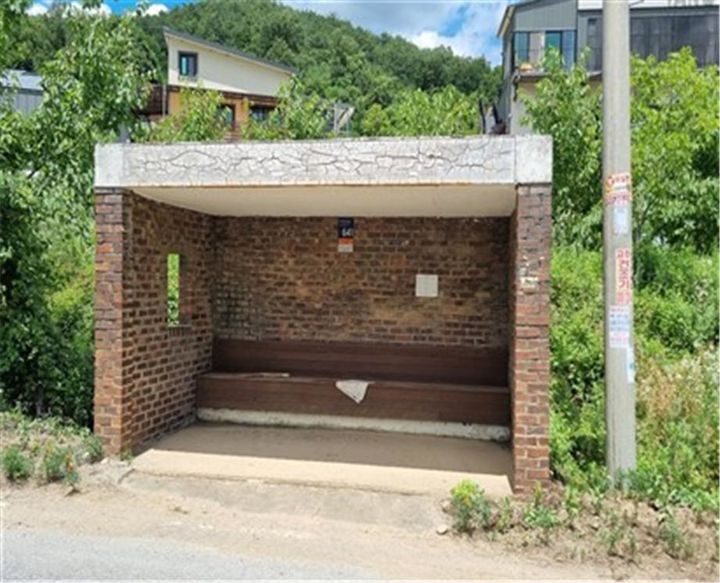단양의 한 시내버스 승강장(사진=조성룡 단양군의원 제공) *재판매 및 DB 금지