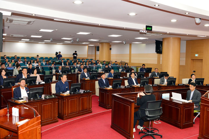 [광양=뉴시스] 22일 광양시의회에서 제339회 임시회 제4차 본회의가 열리고 있다. (사진=광양시의회 제공) 2025.07.22. photo@newsis.com *재판매 및 DB 금지