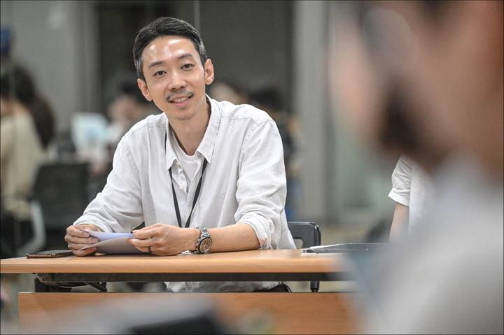 이준우 연출이 22일 세종s씨어터 연습실에서 열린 1인극 '문 속의 문' 라운드 인터뷰에 참석했다. (사진=세종문화회관 제공) *재판매 및 DB 금지