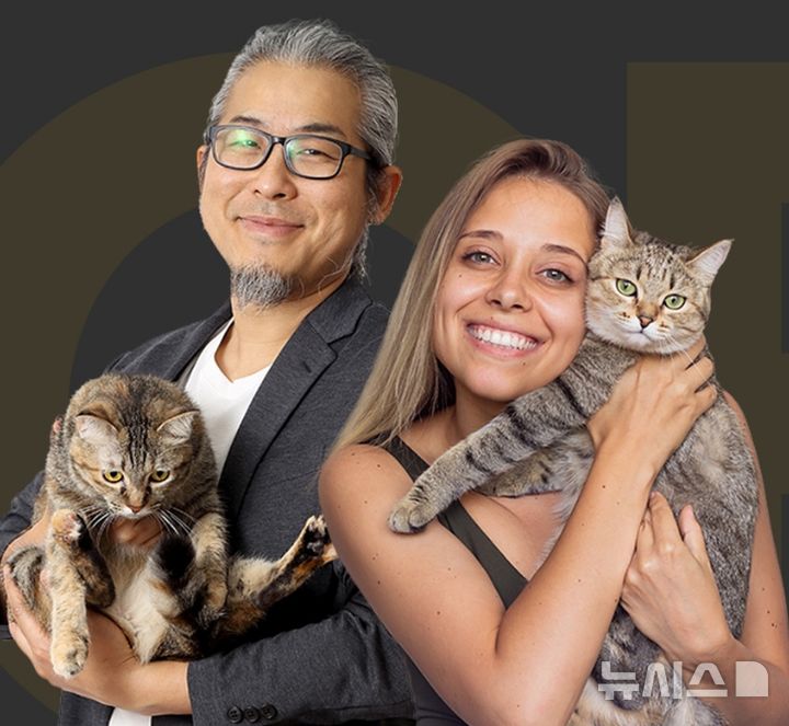 [서울=뉴시스]홍콩의 반려묘 집사들은 고양이를 위해 한 달에 약 60만원에서 87만원을 지출한다. 사진은 고양이와 함께 찍은 모습. (사진=The Cat Fanciers' Association 캡쳐). 2025.07.24.