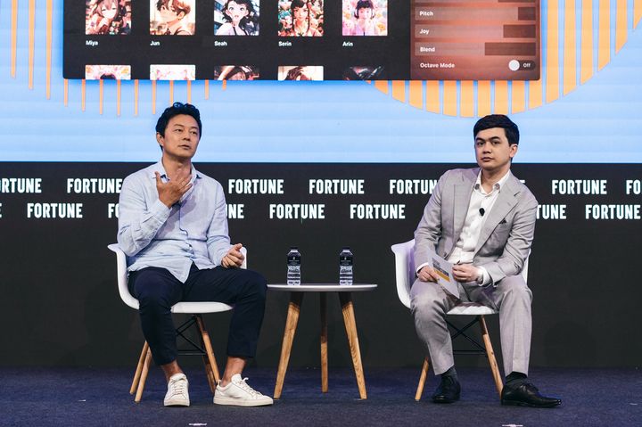 이교구(왼쪽) 수퍼톤 대표가 23일 싱가포르에서 열린 '브레인스톰 AI 싱가포르'에서 모더레이터이자 포춘 아시아 에디터인 니콜라스 고든과 대담하고 있다. (사진=수퍼톤 제공) *재판매 및 DB 금지