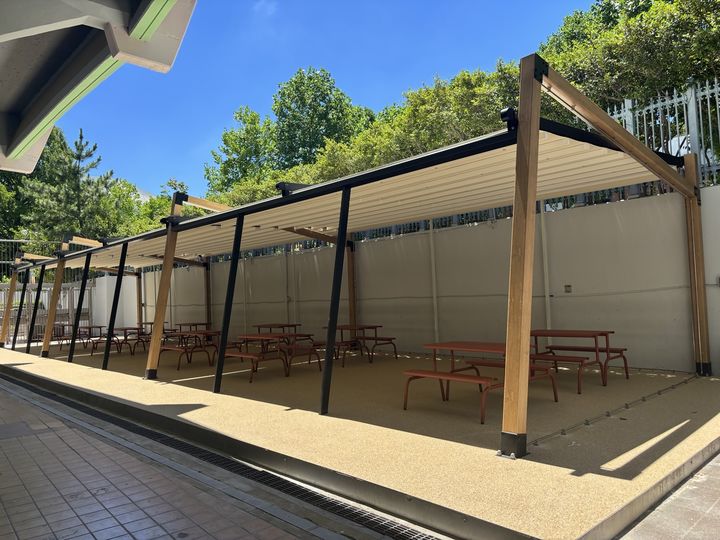 [부산=뉴시스] 사직야구장에 조성된 더위 쉼터 (사진=롯데자이언츠 제공) 2025.07.24. photo@newsis.com *재판매 및 DB 금지