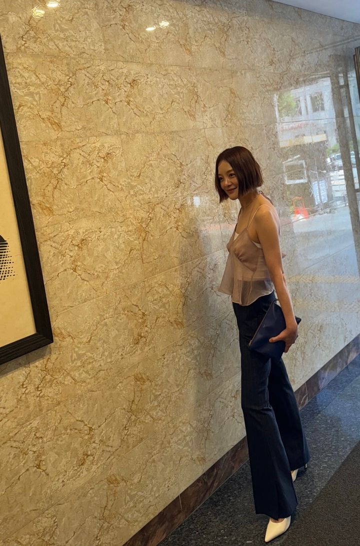 [서울=뉴시스] 배우 황보라. (사진=황보라 인스타그램 캡처) 2025.07.24. photo@newsis.com *재판매 및 DB 금지